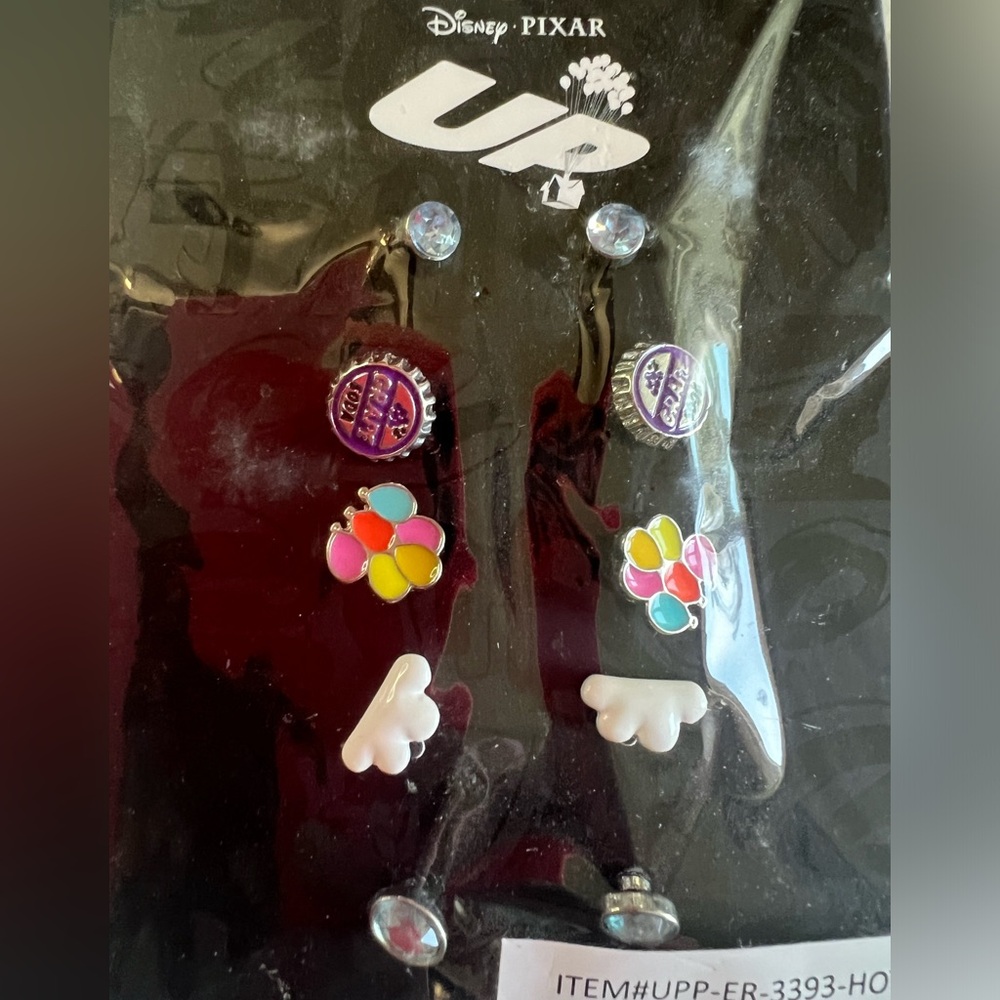 NEW DISNEY UP EARRING SET